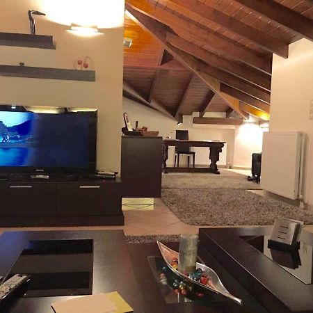 The Loft Apartment Хиос Екстериор снимка