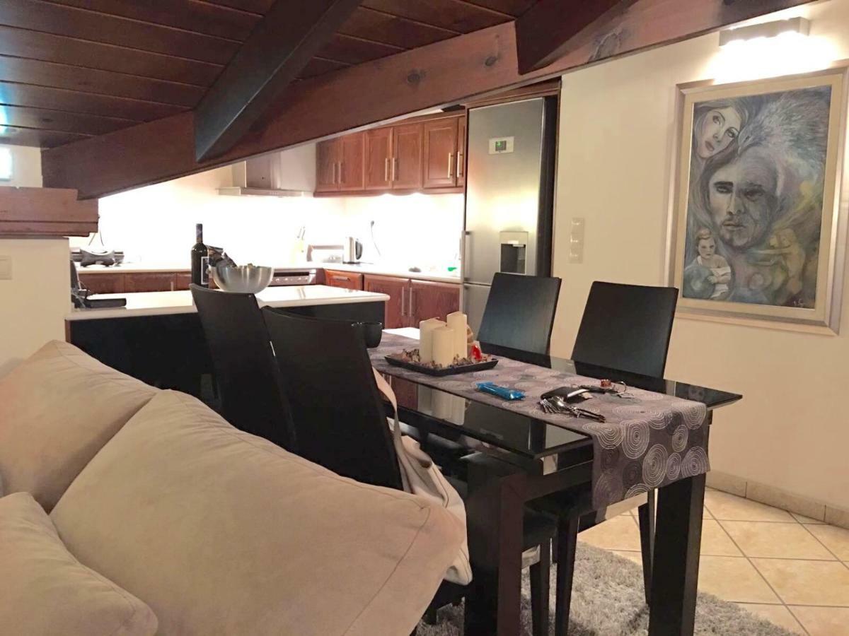 The Loft Apartment Хиос Екстериор снимка