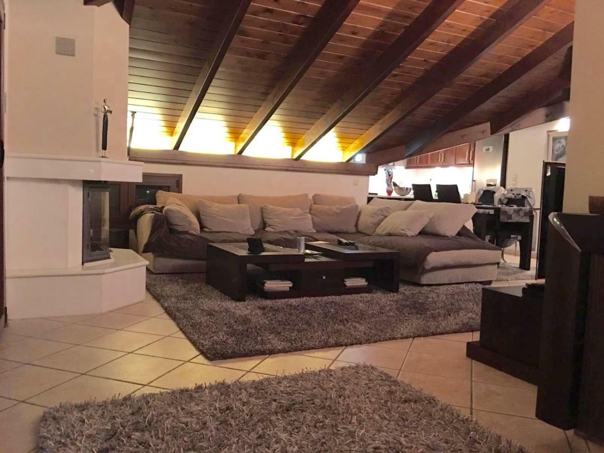 The Loft Apartment Хиос Екстериор снимка